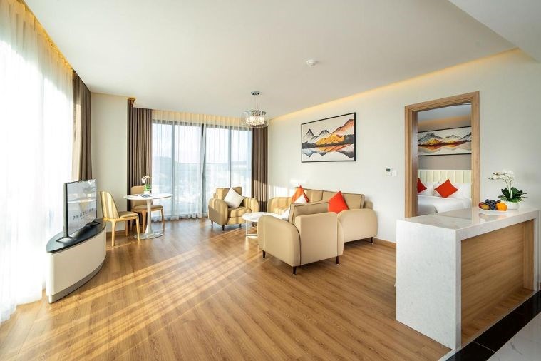 Khách Sạn Phát Linh Hạ Long